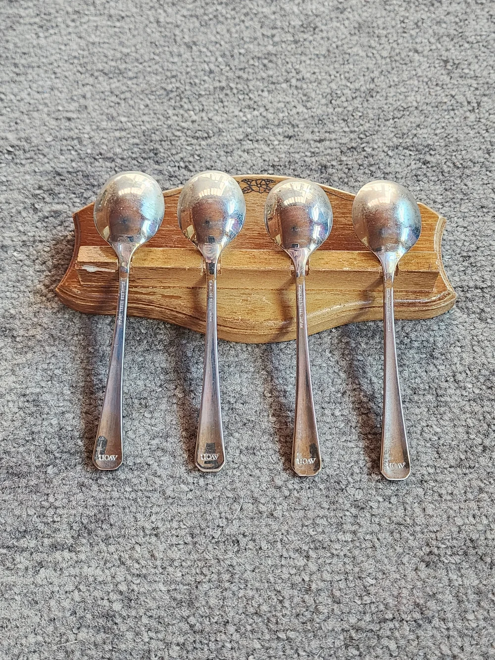 Vintage Set Of 4 Avon Enamel  Fruit Stainless Steel Japan Spoons With Wood Rack
